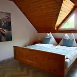 Felsenkeller Apartment *